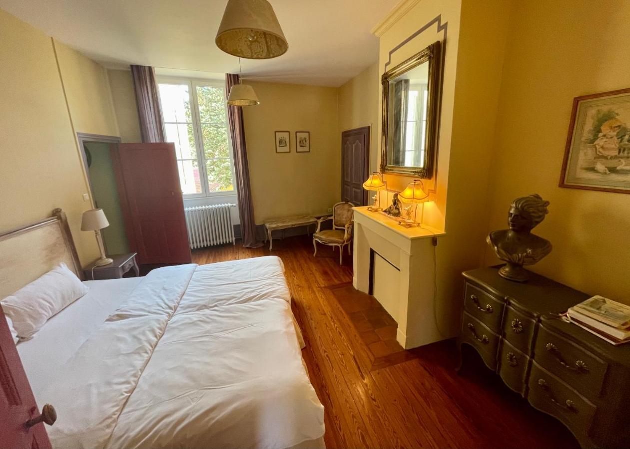 Chambres D'Hote Le Clos De L'Argolay ชาร็อลส์ ภายนอก รูปภาพ